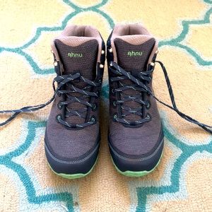 Waterproof hiking boots
